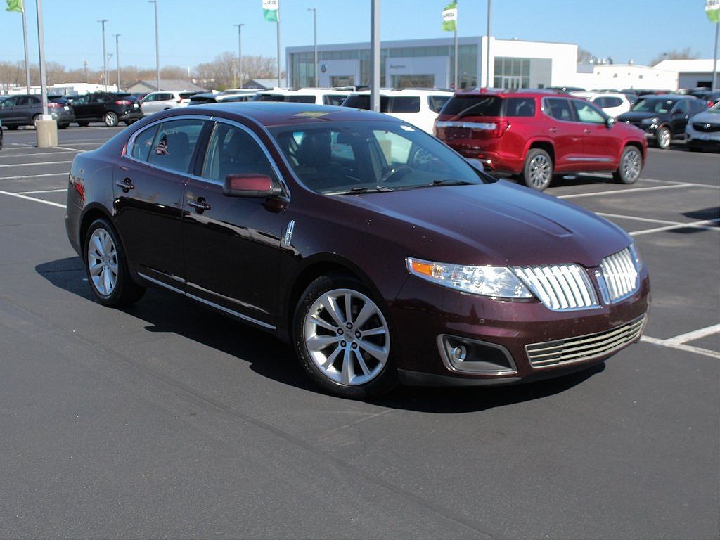 2011 Lincoln MKS null image 0