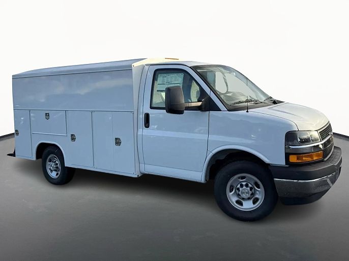 2025 Chevrolet Express