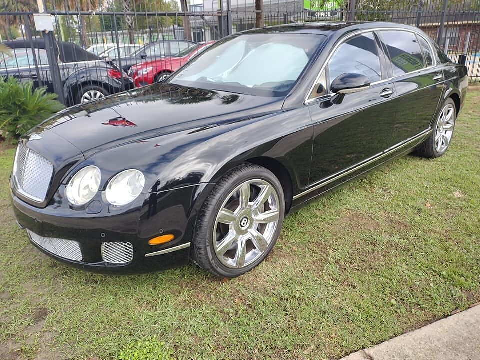 2009 Bentley Continental Flying Spur image 3