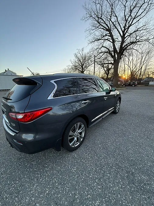 2013 Infiniti JX35