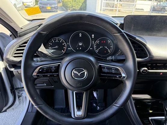 2025 Mazda Mazda3 2.5 Select Sport photo 10