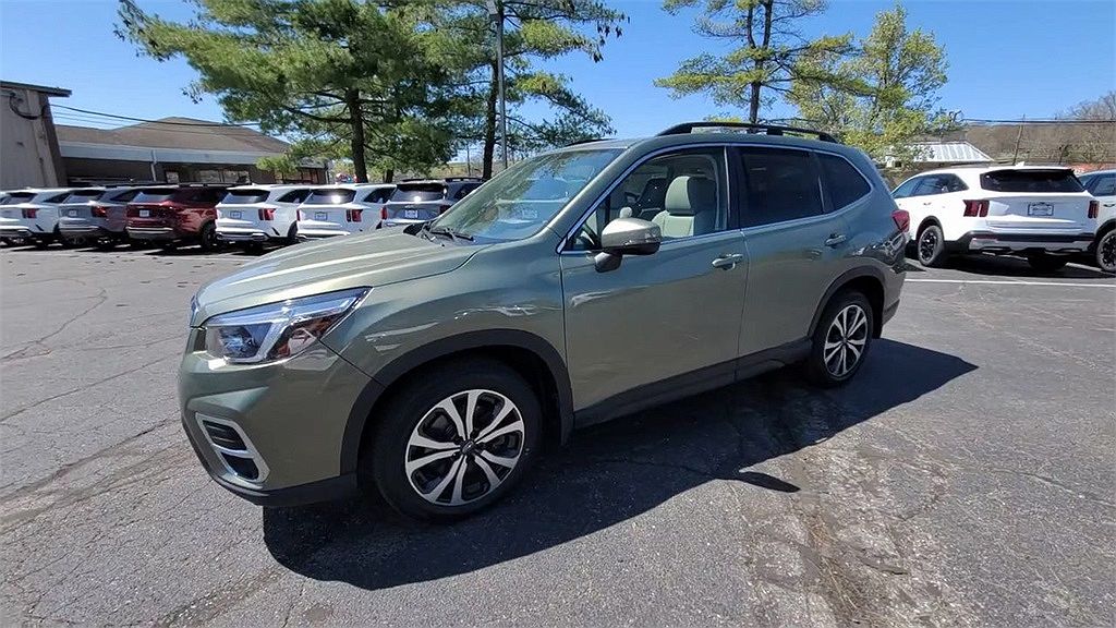 2021 Subaru Forester Limited image 3