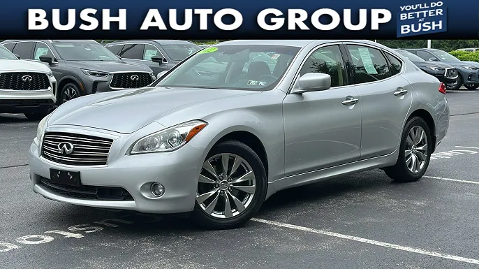 2012 Infiniti M56
