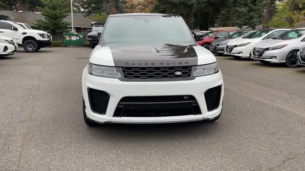 2019 Land Rover Range Rover Sport SVR image 4