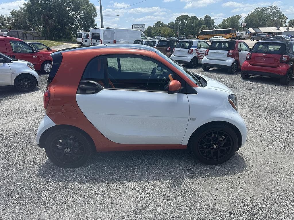 2016 Smart Fortwo Prime image 3