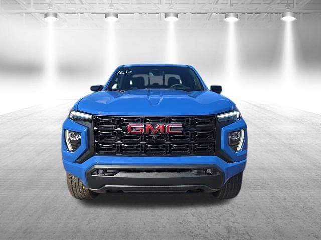 2025 GMC Canyon