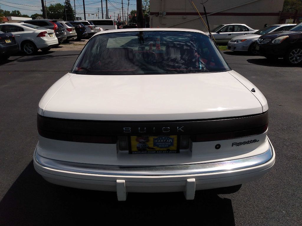 1991 Buick Reatta null image 7