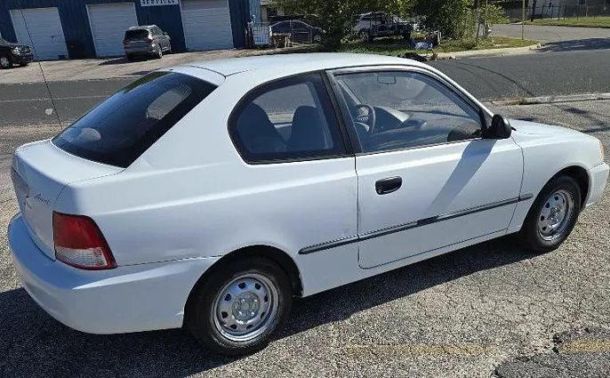 2002 Hyundai Accent