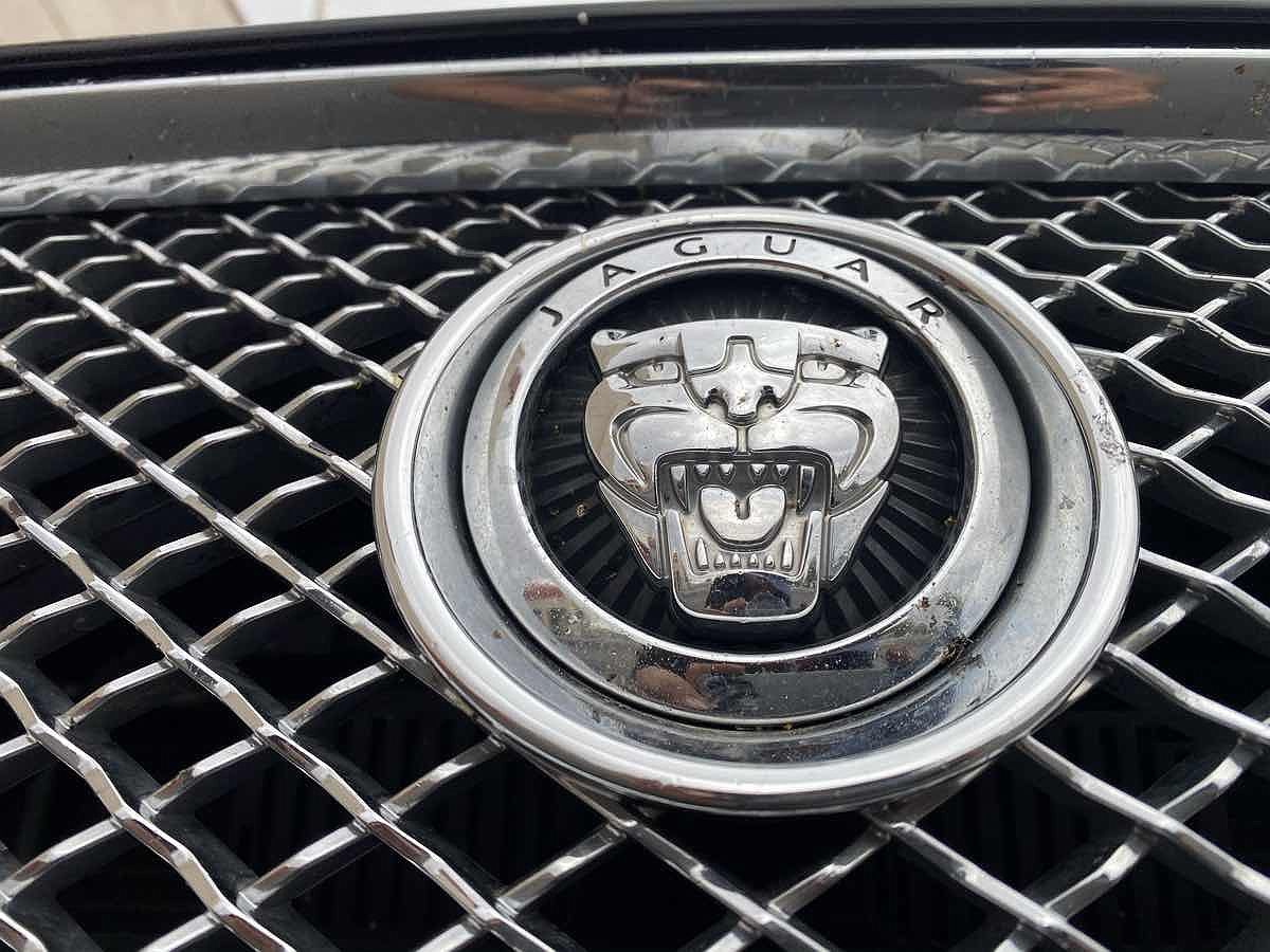 2013 Jaguar XF Supercharged image 19