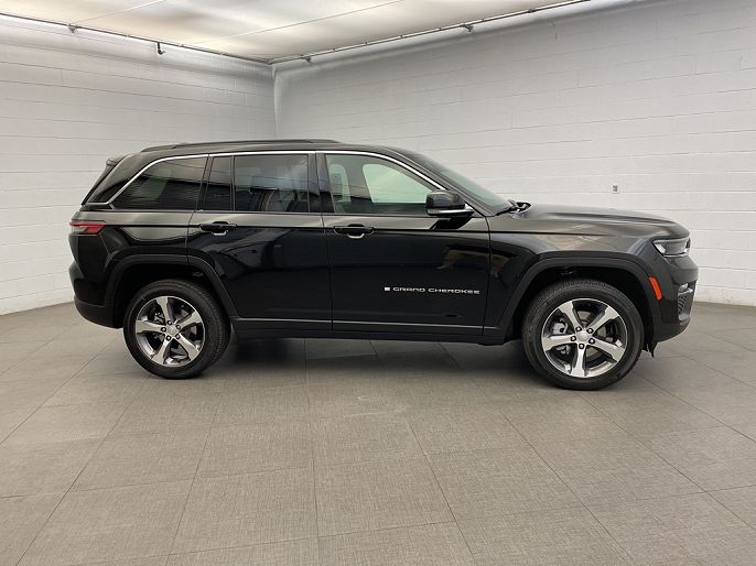 2024 Jeep Grand Cherokee