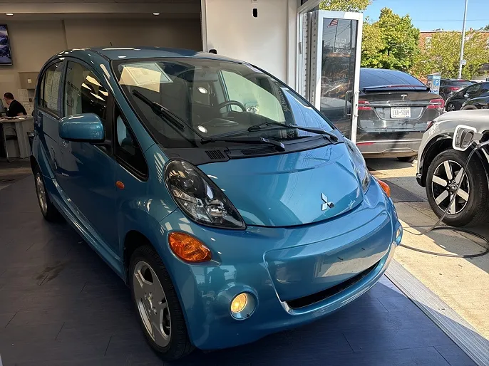2014 Mitsubishi i-MiEV