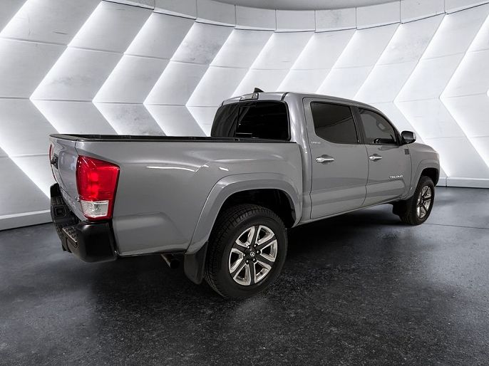 2018 Toyota Tacoma