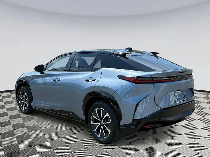 2023 Lexus RZ