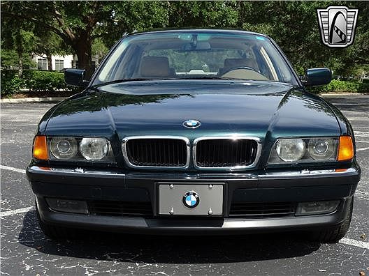 1995 BMW 7 Series 740iL image 1