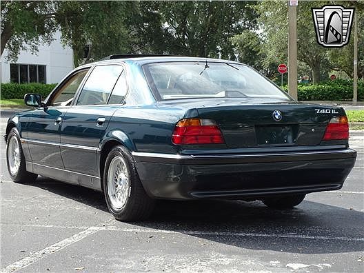 1995 BMW 7 Series 740iL image 4