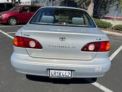 2001 Toyota Corolla S image 2