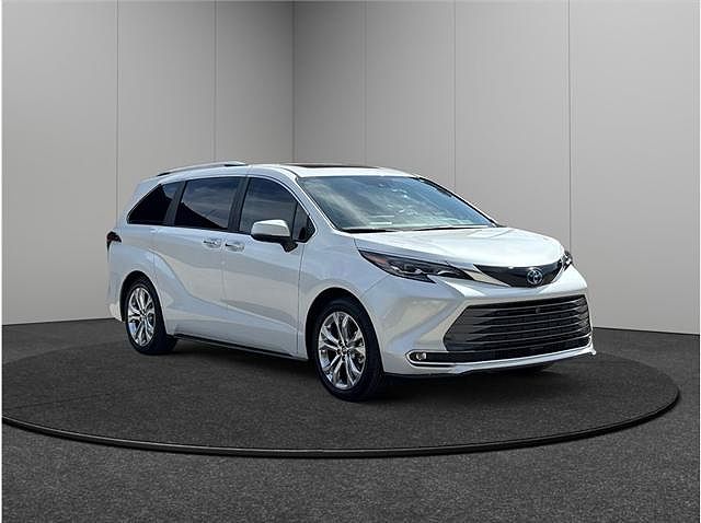2024 Toyota Sienna