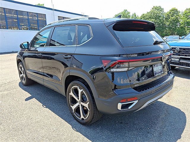 2025 Volkswagen Taos