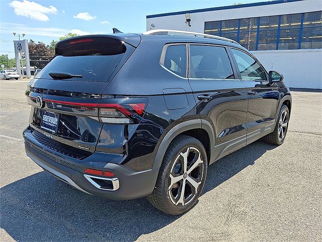 2025 Volkswagen Taos