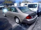 2002 Toyota Avalon XL image 1