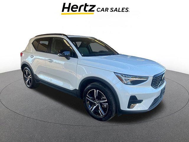 2024 Volvo XC40