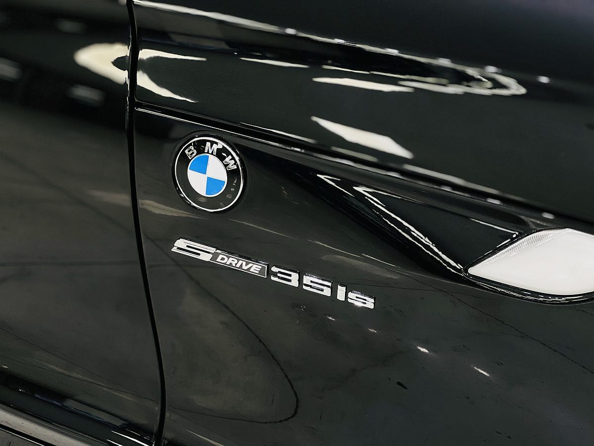 2012 BMW Z4 sDrive35is image 12