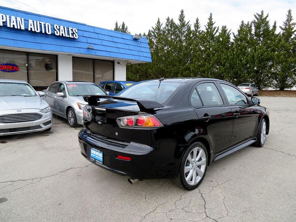 2015 Mitsubishi Lancer GT image 2