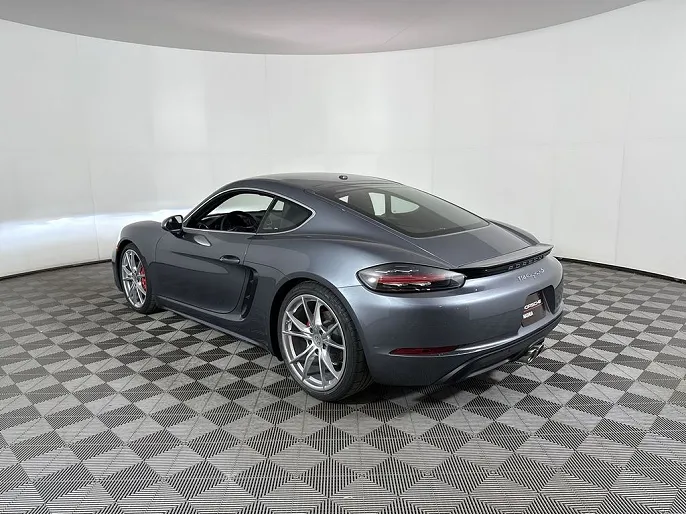 2025 Porsche 718 Cayman