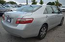 2007 Toyota Camry LE image 10