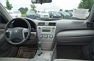 2007 Toyota Camry LE image 38