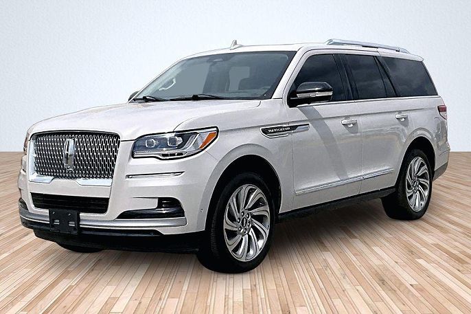 2022 Lincoln Navigator