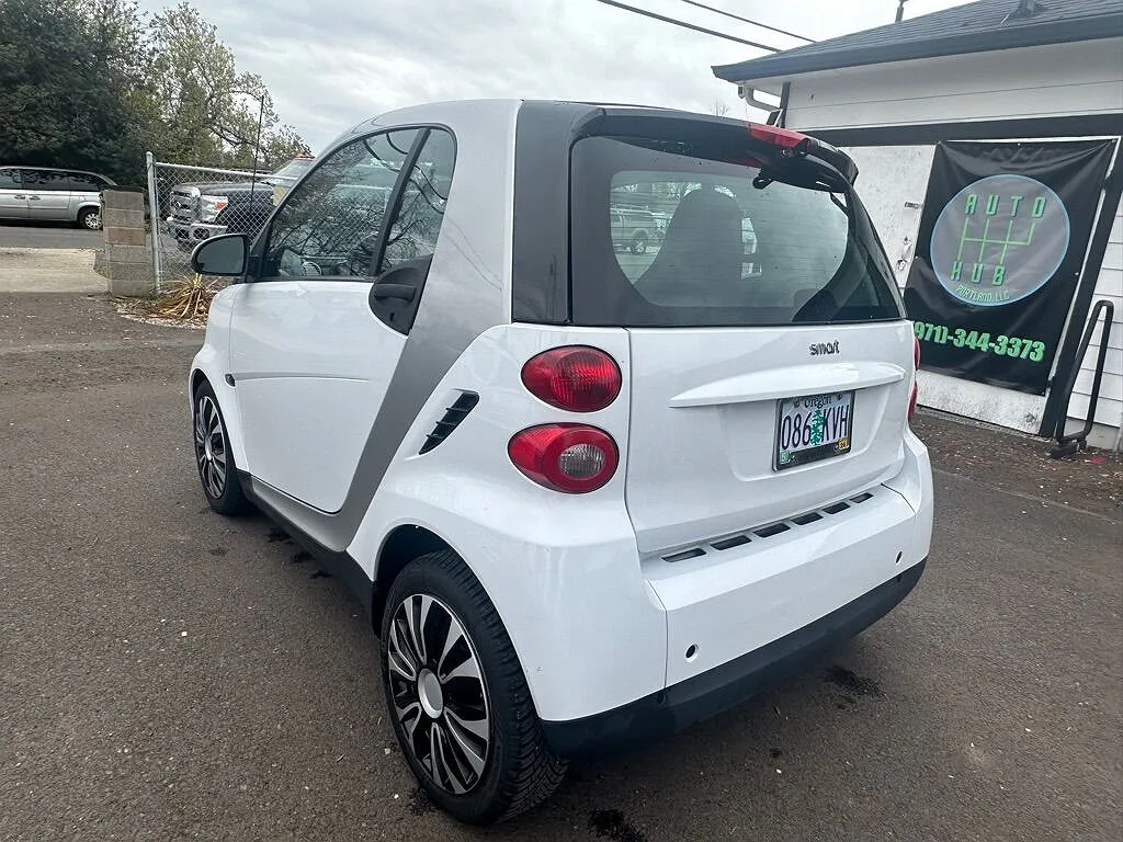 2012 Smart Fortwo Pure image 5