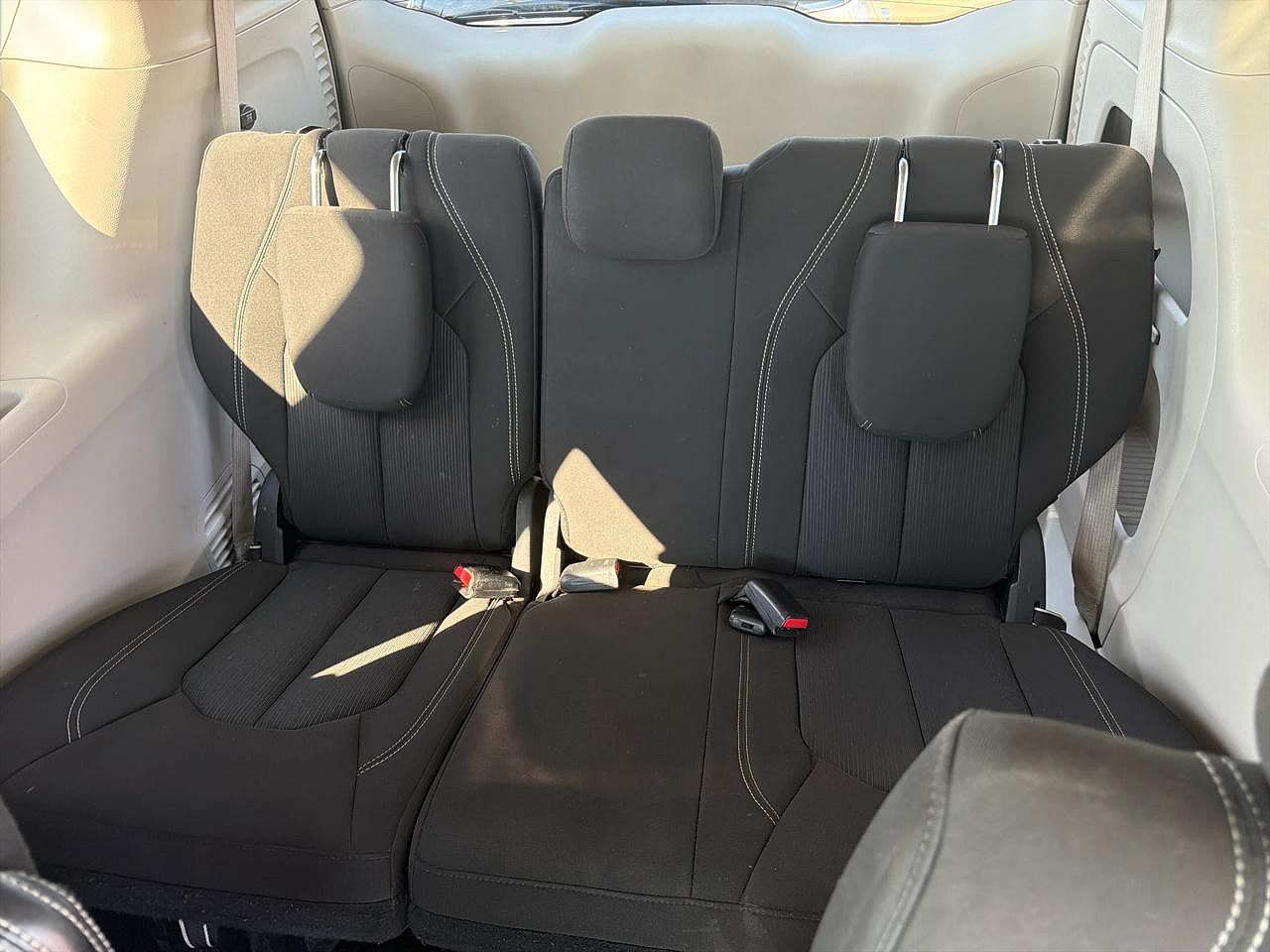 2023 Chrysler Voyager
