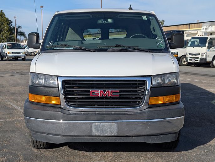 2018 GMC Savana