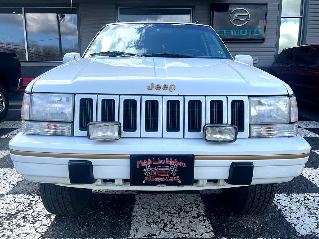 1995 Jeep Grand Cherokee Limited Edition image 1