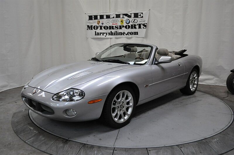 2001 Jaguar XK XKR image 1