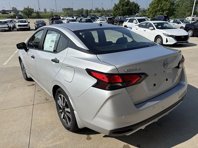 2025 Nissan Versa
