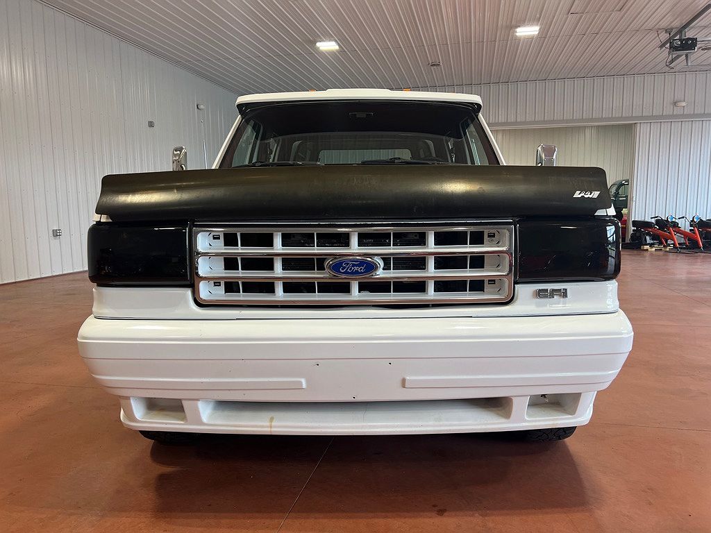 1990 Ford F-350 null image 3