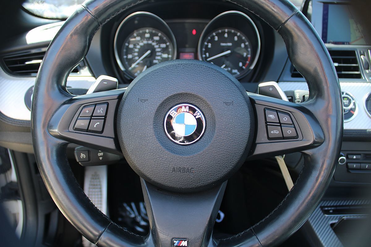 2014 BMW Z4 sDrive35i image 13