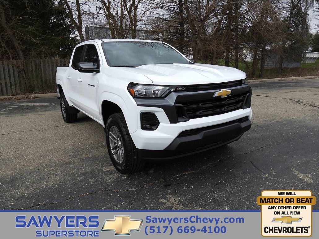 2024 Chevrolet Colorado LT image 0