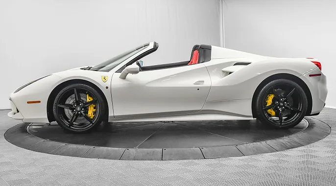 2016 Ferrari 488