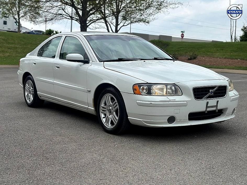 2006 Volvo S60 null image 2