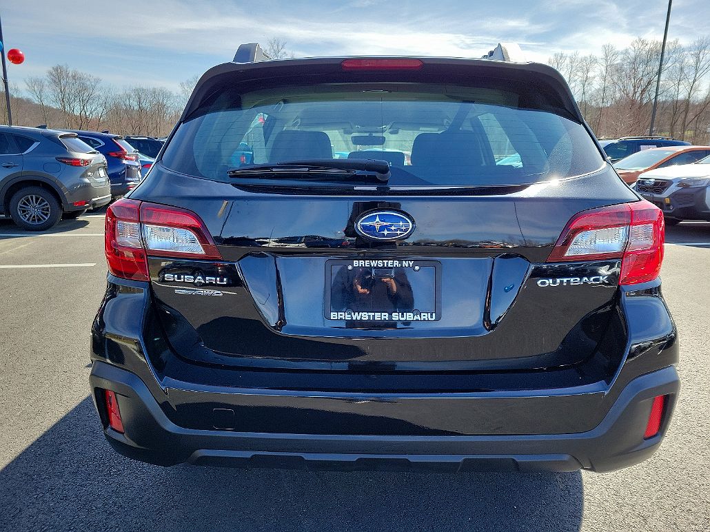 2019 Subaru Outback 2.5i image 5