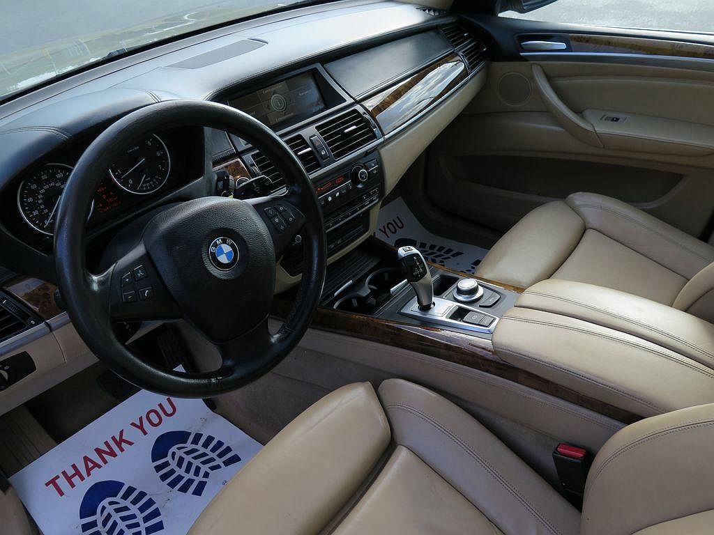 2009 BMW X5 xDrive48i image 15