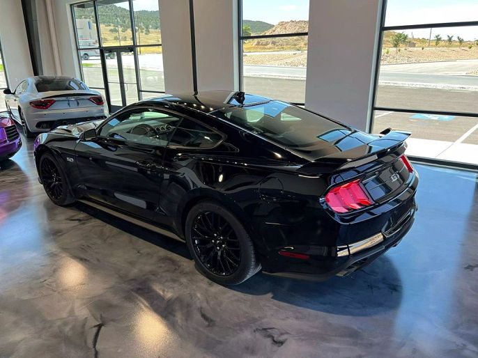 2020 Ford Mustang