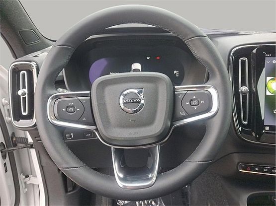 2022 Volvo C40 Recharge Ultimate photo 11