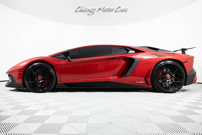2016 Lamborghini Aventador