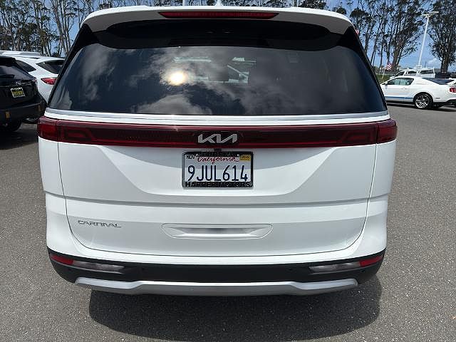 2024 Kia Carnival