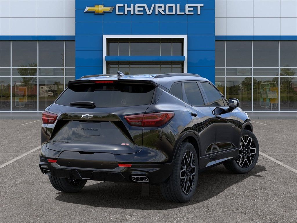 2024 Chevrolet Blazer RS image 3
