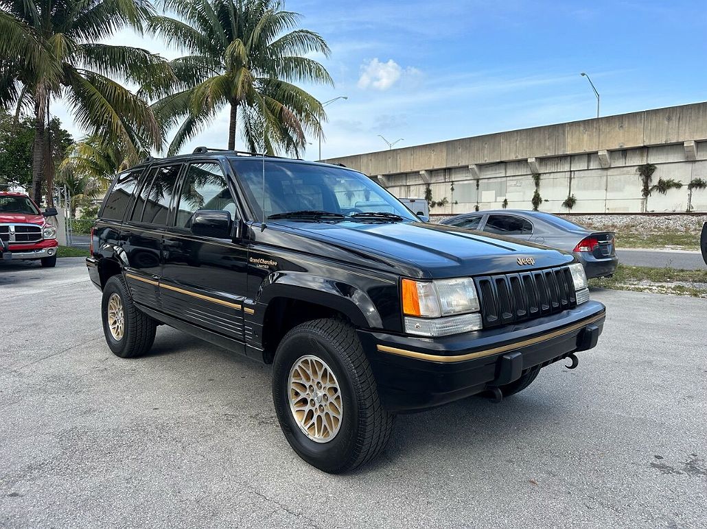 1995 Jeep Grand Cherokee Limited Edition image 1